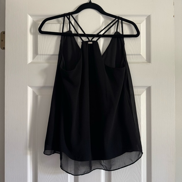 Guess Flowy Chiffon Sleeveless Top - Picture 2 of 5